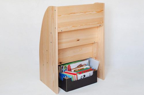 biblioteczka na książki montessori https://polanamontessori.pl