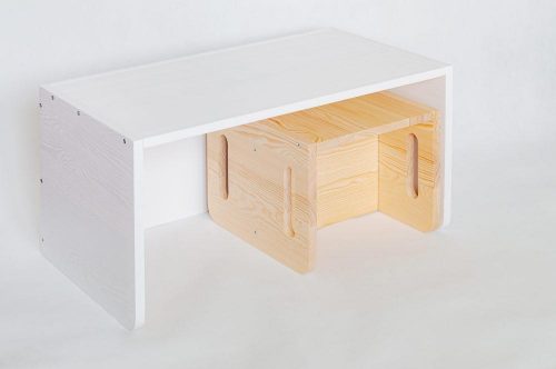 biurko krzesełko montessori drewniane https://polanamontessori.pl