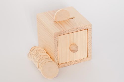 pudełko talarkami montessori https://polanamontessori.pl/